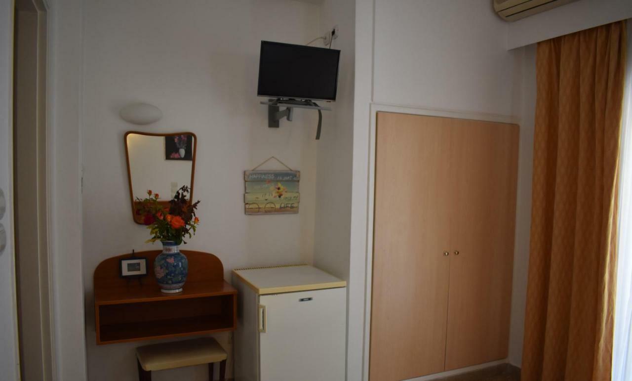 Hotel Ritsa Kamena Vourla Ngoại thất bức ảnh
